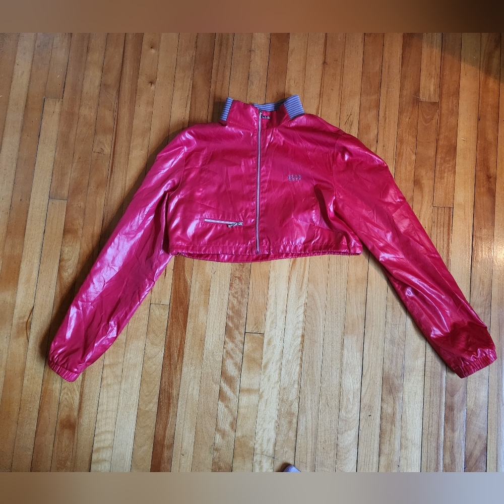 Elle golf cropped jacket red size small